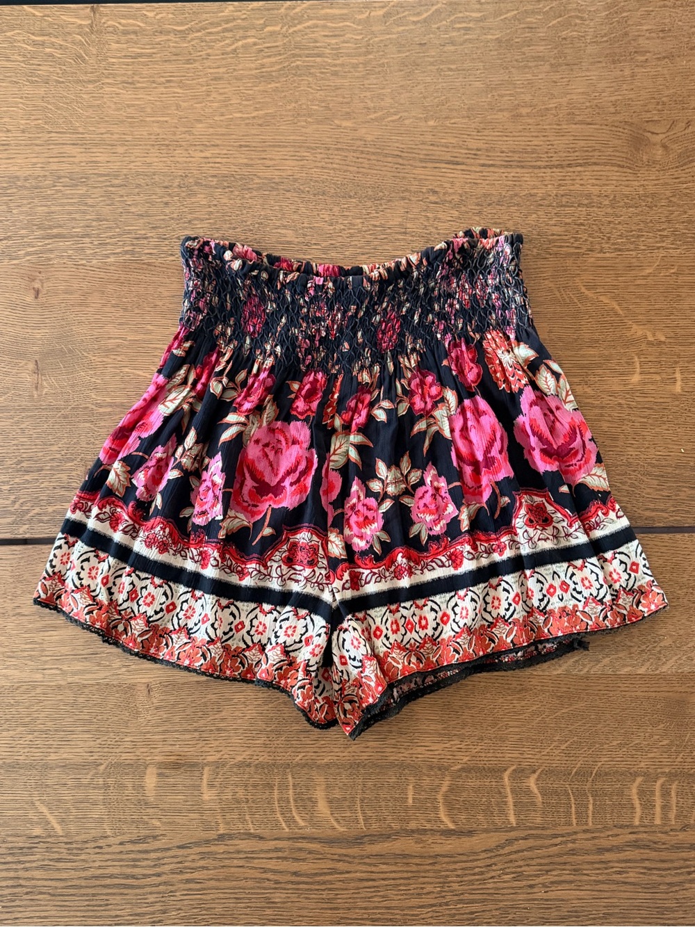 NWT Floral and Flirty Angie Boho Patterned Smocked Shorts